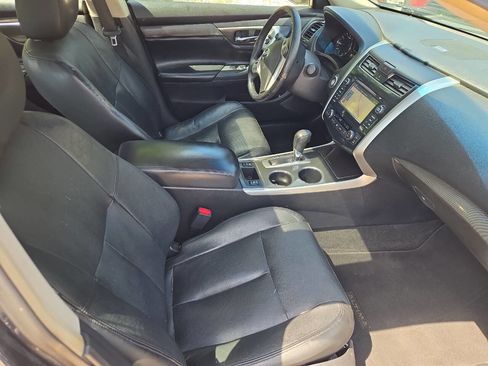 Used 2013 Nissan Altima 2.5 SL w/ Technology Pkg FWD image 23
