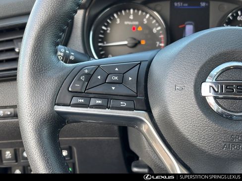 Used 2019 Nissan Rogue SL image 29