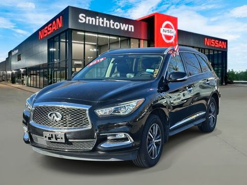 Used 2019 INFINITI QX60 Luxe w/ Essential Package image 2
