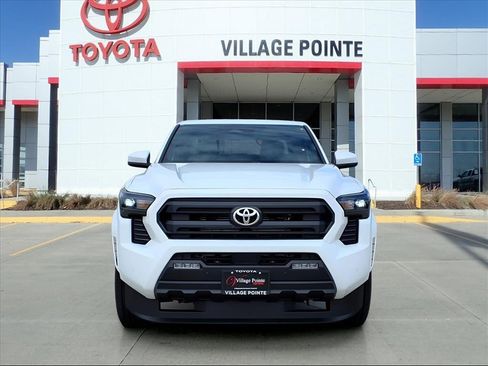 New 2025 Toyota Tacoma SR5 image 9