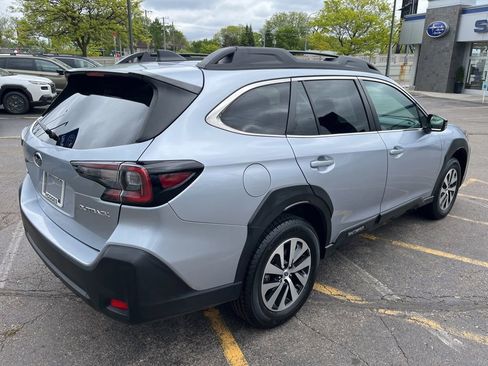 Certified 2024 Subaru Outback Premium AWD/4WD image 6