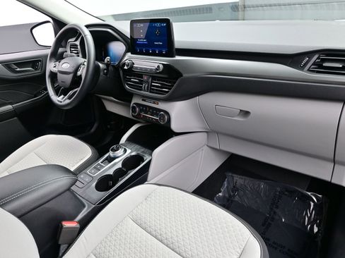 Used 2023 Ford Escape Active image 15