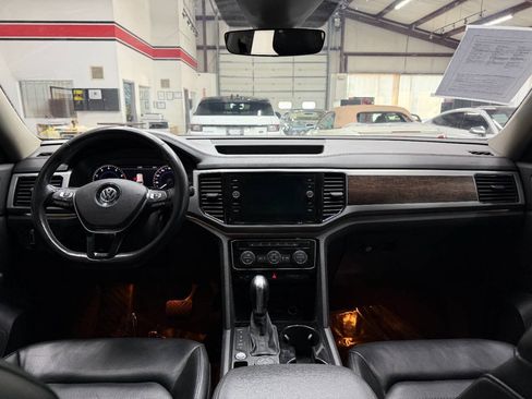 Used 2018 Volkswagen Atlas SEL Premium AWD/4WD image 21
