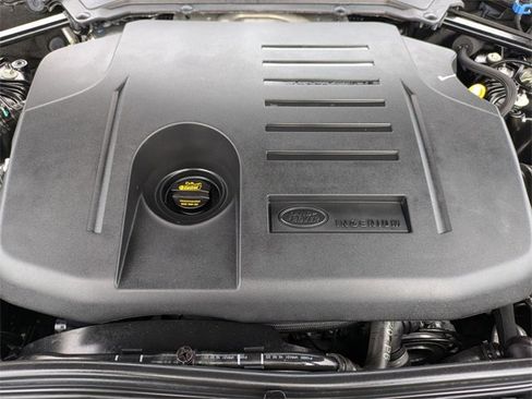 Used 2024 Land Rover Discovery Dynamic SE image 20