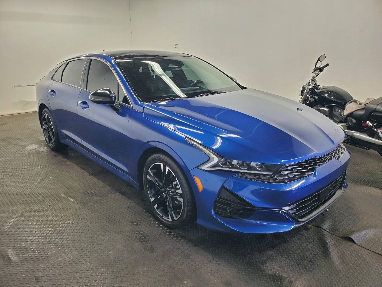 Used 2021 Kia K5 GT-Line w/ GT-Line FWD Premium Package image 3