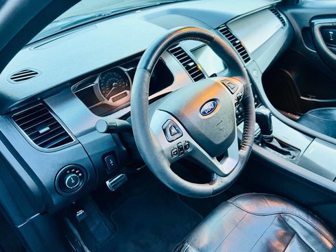 Used 2016 Ford Taurus SHO w/ Equipment Group 401A AWD/4WD image 17