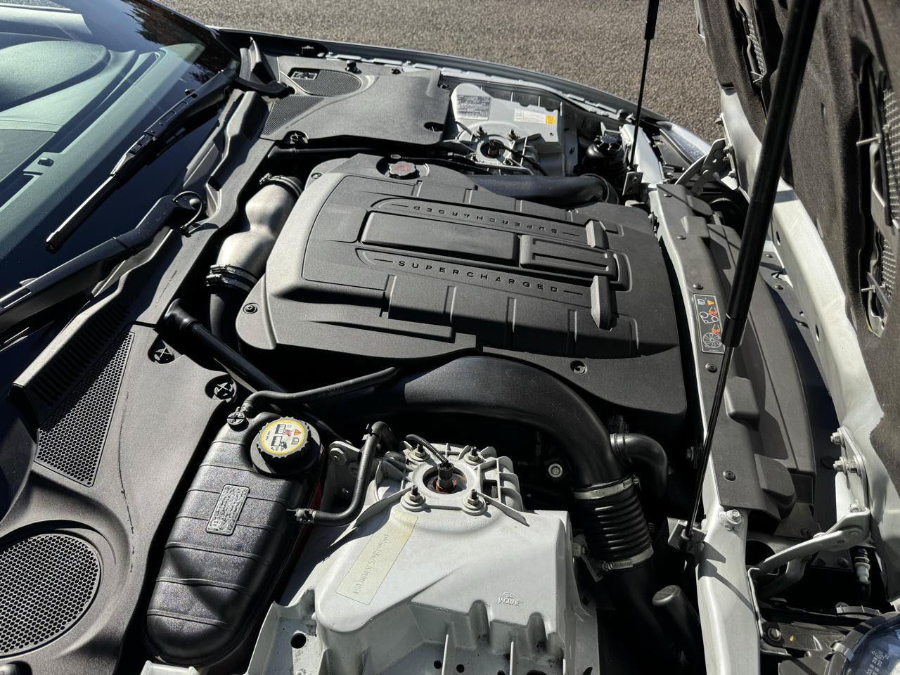 Used 2007 Jaguar XKR R RWD image 33