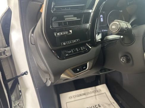 Used 2023 Lexus RX 350 Premium w/ Accessory Package AWD/4WD image 14