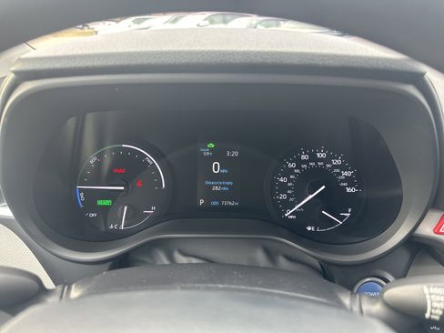 Used 2021 Toyota Sienna LE image 23