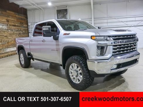 Used 2021 Chevrolet Silverado 3500 LTZ w/ LTZ Premium Package AWD/4WD image 2