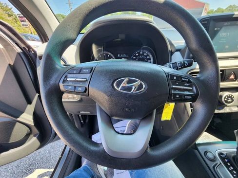 Used 2018 Ford F150 XL w/ Equipment Group 101A Mid AWD/4WD image 17