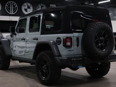 Used 2024 Jeep Wrangler Unlimited AWD/4WD image 3