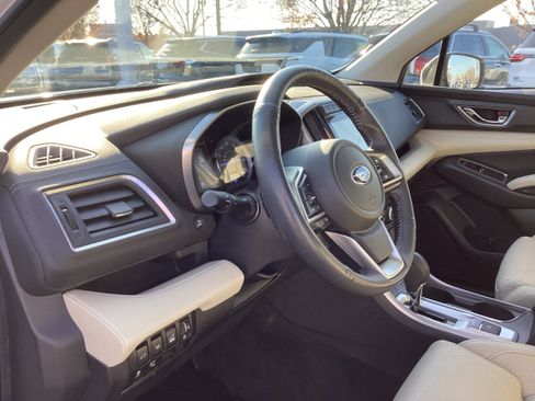 Used 2022 Subaru Ascent Limited w/ Technology Package image 11