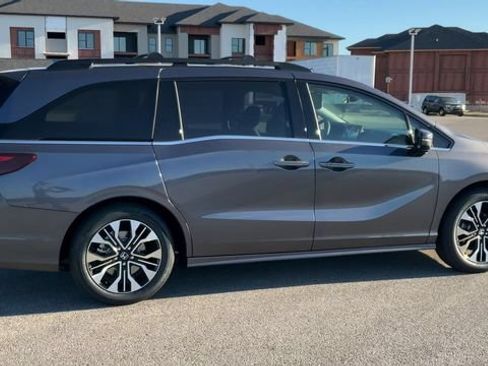 New 2026 Honda Odyssey Elite image 9