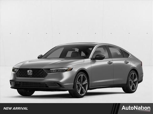 Used 2023 Honda Accord Sport image 1