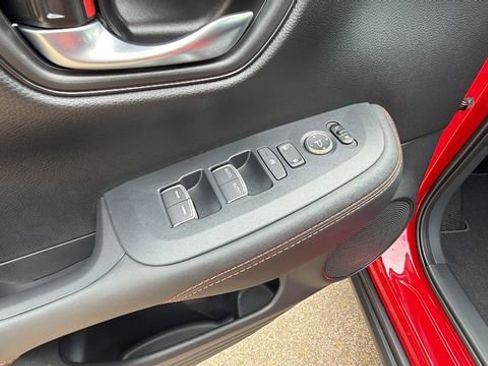 New 2027 Honda HR-V Sport image 21