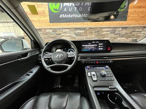 Used 2023 Hyundai Palisade Limited w/ Cargo Package AWD/4WD image 19