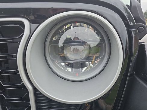 Certified 2024 Jeep Wrangler Sahara image 29