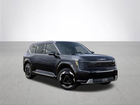 New 2026 Kia EV9 Land AWD/4WD image 8