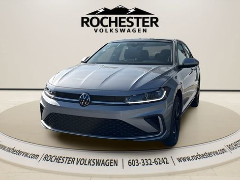 New 2026 Volkswagen Jetta SE FWD image 1