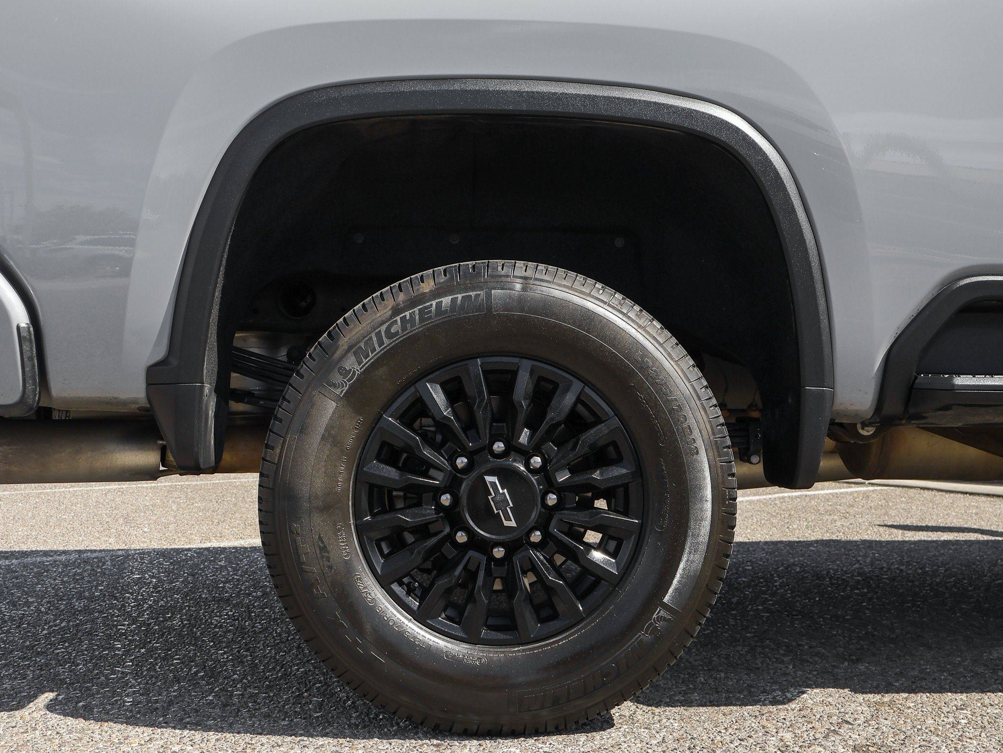 Used 2024 Chevrolet Silverado 2500 LTZ w/ LTZ Plus Package AWD/4WD image 12