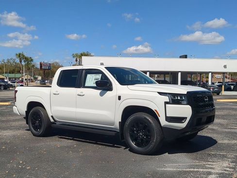 New 2026 Nissan Frontier SV w/ SV Convenience Package image 2