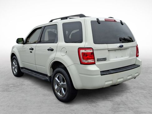 Used 2009 Ford Escape XLT FWD image 4