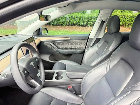 Used 2023 Tesla Model Y Long Range AWD/4WD image 15
