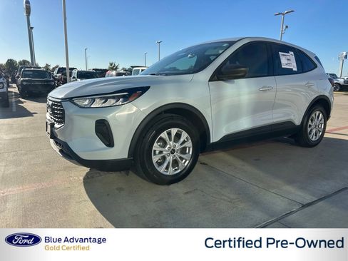 Used 2025 Ford Escape Active image 1