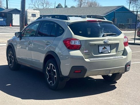 Used 2017 Subaru Crosstrek 2.0i Limited image 5