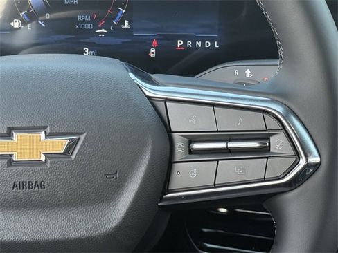 New 2026 Chevrolet Equinox LT w/ Convenience Package II image 14