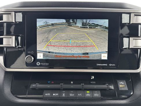 Used 2022 Toyota Tundra SR5 w/ Convenience Package image 32