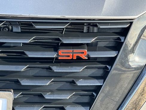 Certified 2023 Nissan Altima 2.5 SR image 9