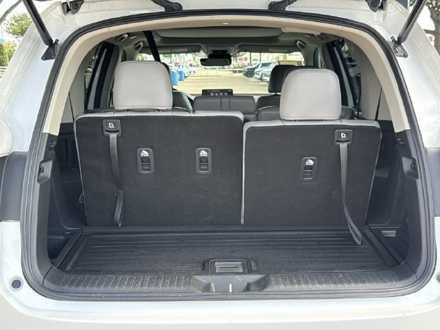 Used 2025 Honda Pilot Touring image 37