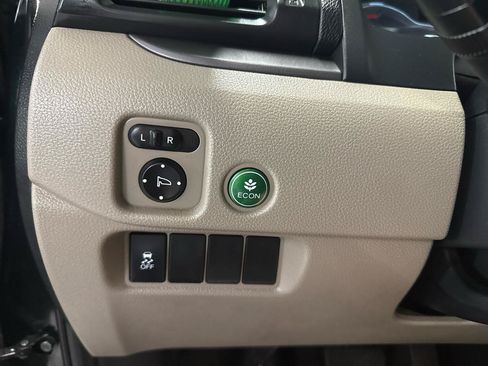 Used 2017 Honda Pilot EX-L image 11