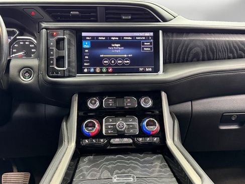 Used 2021 GMC Yukon Denali w/ Denali Ultimate Package image 10