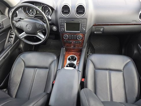 Used 2010 Mercedes-Benz GL 450 4MATIC image 21