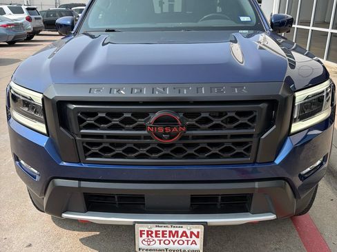 Used 2023 Nissan Frontier Pro-X w/ Pro-X Premium Package RWD image 3