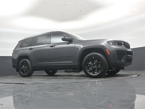 New 2026 Jeep Grand Cherokee L 4WD image 41
