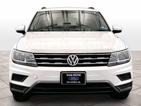 Used 2018 Volkswagen Tiguan SEL FWD image 3