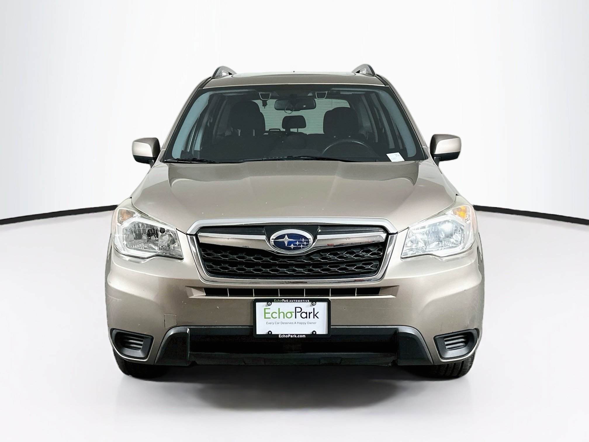 Used 2015 Subaru Forester 2.5i Premium AWD/4WD image 2