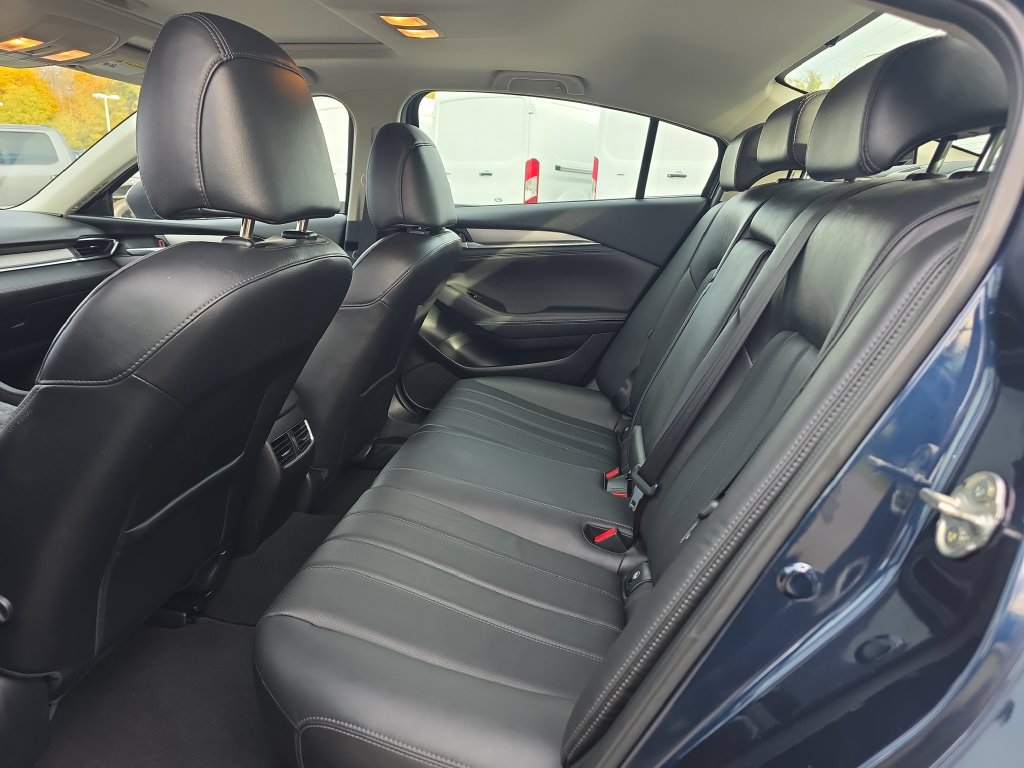 Used 2021 MAZDA MAZDA6 Touring FWD image 17