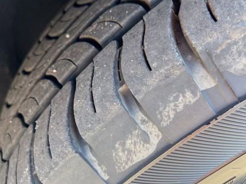 Used 2023 Ford Explorer XLT w/ Equipment Group 202A image 37