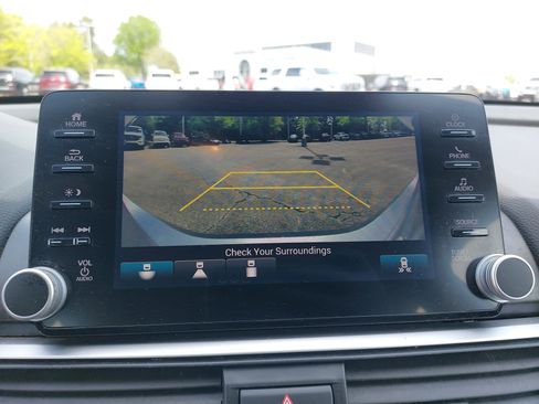 Used 2018 Honda Accord EX-L image 23