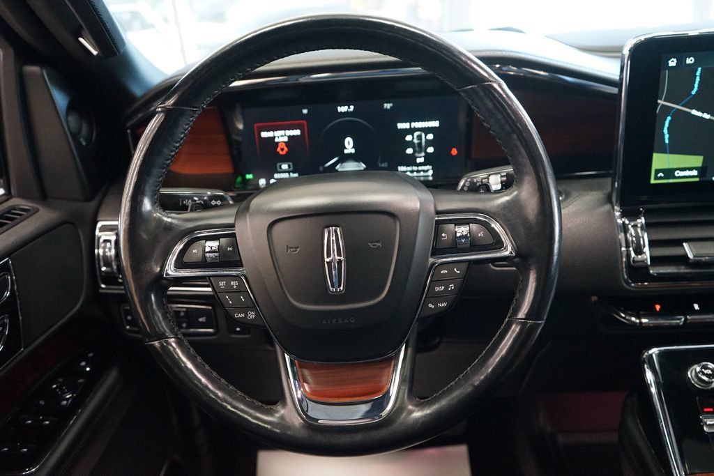 Used 2021 Lincoln Navigator Reserve AWD/4WD image 33