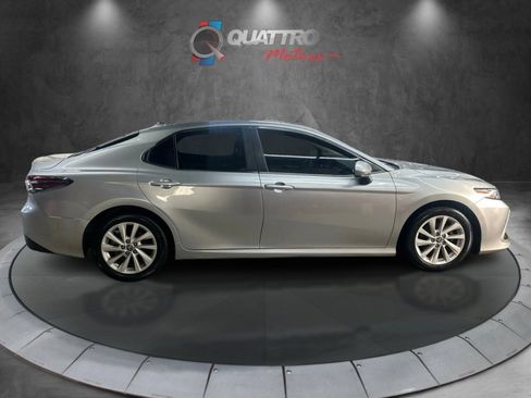 Used 2022 Toyota Camry LE image 7
