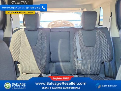 Used 2017 GMC Terrain SLE w/ Technology Package AWD/4WD image 13
