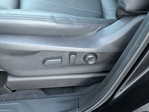 Used 2025 Subaru Ascent Bronze Edition w/ Popular Package #2 image 19