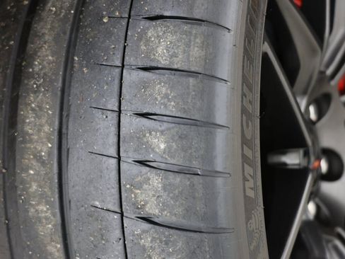 Used 2023 Chevrolet Corvette Z06 w/ Z07 Performance Package image 14