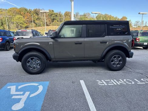 New 2025 Ford Bronco Big Bend image 3